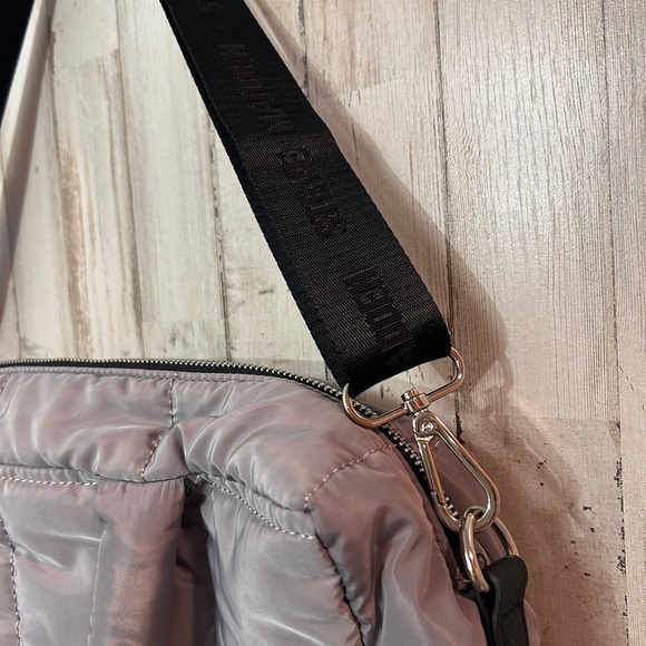 Steve Madden Large Gray Quilted Tote Bag - Picture 4 of 7